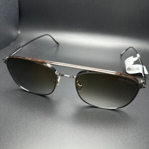 Tom Ford Sunglasses FT827